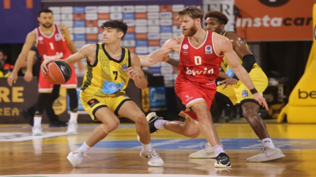 Άρης – Ολυμπιακός 77-88: Σοβαρότητα και νίκη στο Αλεξάνδρειο για το κυνήγι της κορυφής