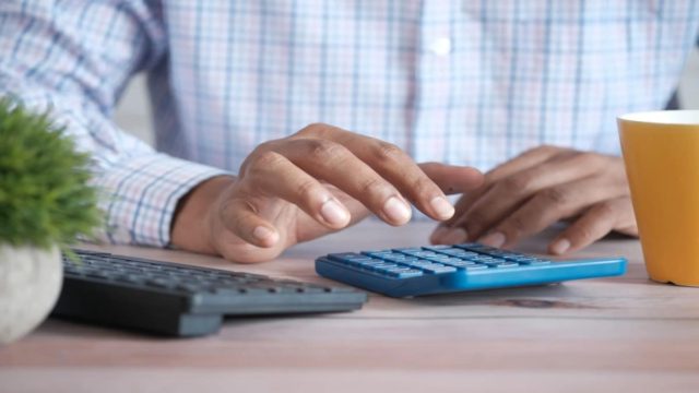 Αντίστροφη μέτρηση για την έκπτωση στον ΕΝΦΙΑ – Μέχρι πότε πραγματοποιούνται αιτήσεις