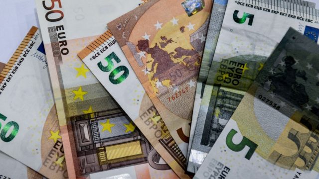 Συντάξεις: Έρχονται πληρωμές μες στην εβδομάδα για 4.1 εκατ. συνταξιούχους – Πότε θα δουν τα χρήματα στους λογαριασμούς τους για τον Φεβρουάριο