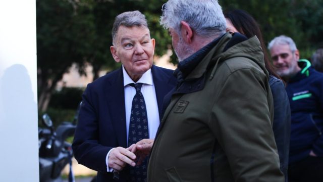 Αλέξης Κούγιας: «Σταμάτησα τις θεραπείες και χάνω κιλά – Κανείς δεν έχει κάνει συμβόλαιο με τη ζωή»