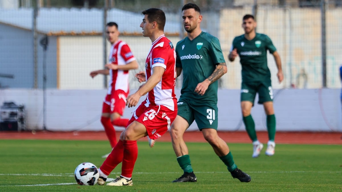 Λεβαδειακός – Πανσερραϊκός 1-0: Το «χρυσό» γκολ του Γιαννιώτα έφερε την ισοβαθμία