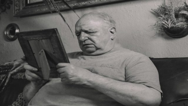 Άνοια: Ποιοι άνθρωποι κινδυνεύουν περισσότερο; Μπορεί να νοσήσεις ακόμα και από τα 40 σου