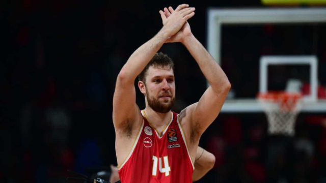 Ολυμπιακός – Μπάγερν 112-69: Ιστορικός Βεζένκοβ και κυριαρχία στην EuroLeague