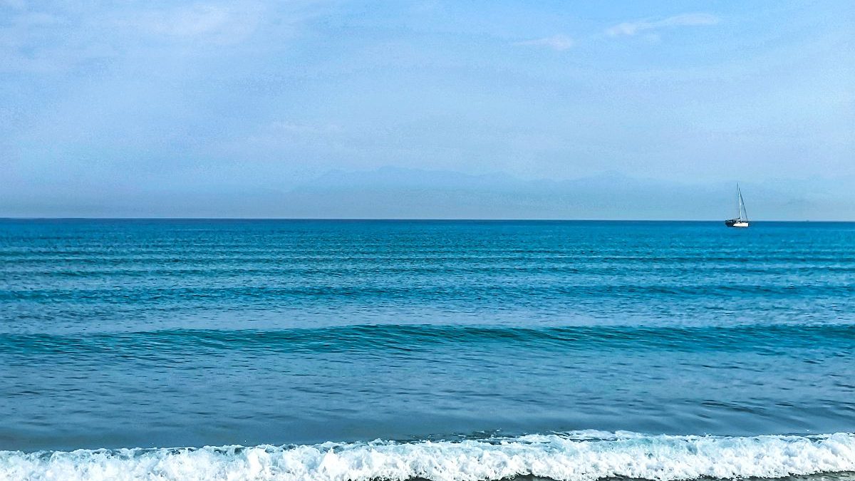 Kαιρός 5/9: Καλοκαιρινό σκηνικό και σήμερα- Έως 36 βαθμούς και 7 μποφόρ στο Αιγαίο – Τι λένε οι Σούζη, Μάλεση