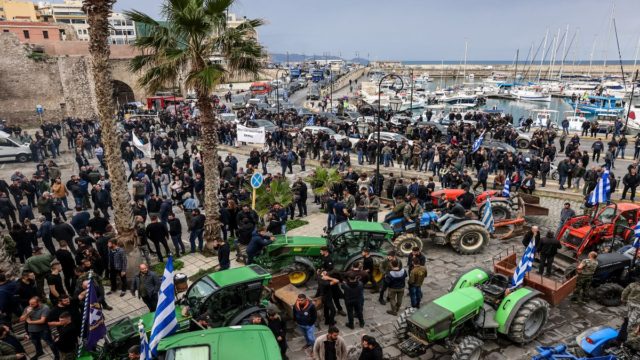 Ζεσταίνουν τις μηχανές τους οι αγρότες: Έτοιμοι να βγουν στους δρόμους – Κινητοποιήσεις σε όλη την Ελλάδα