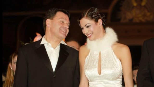 Εκείνος μεγαλοδικηγόρος, εκείνη μικρούλα: Η τεράστια διαφορά ηλικίας του Κούγια με τη Βατίδου όταν τη γνώρισε