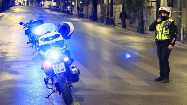 Θρίλερ στο κέντρο της Αθήνας: Δύο τροχαία με εγκατάλειψη από τον ίδιο οδηγό – Συνελήφθη 25χρονος αλλοδαπός