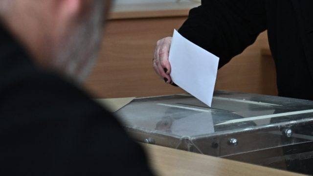Δημοσκόπηση ALCO: Πιο ικανοποιημένοι οι πολίτες από την κυβέρνηση – Ποιοι είναι οι πιο επιτυχημένοι υπουργοί