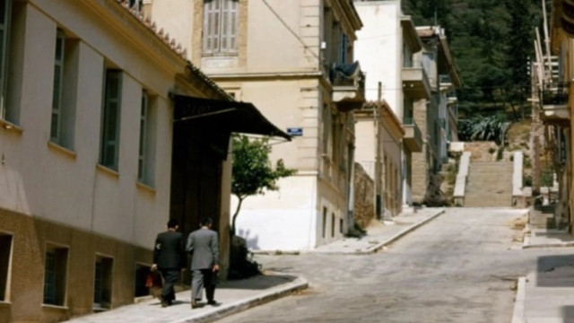 Κουίζ για την παλιά Αθήνα: Μπορείτε να αναγνωρίσετε μια από τις πιο γνωστές οδούς της πρωτεύουσας;