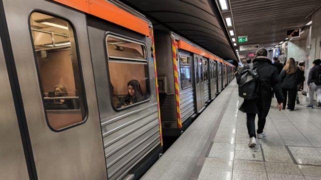 Άνθρωπος έπεσε στις ράγες του μετρό στον σταθμό “Εθνική Άμυνα” – Διακοπή κυκλοφορίας στη Γραμμή 3