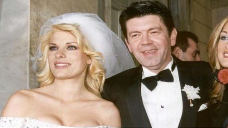 «Μου πήρε δύο χρόνια να το κάνω αυτό…» – Σπάνια εξομολόγηση της Ελένης Μενεγάκη για τον γάμο της με τον Γιάννη Λάτσιο!