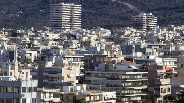ΕΝΦΙΑ: Πώς θα κάνετε αλλαγές στην οριστική δήλωση Ε9 – Τελειώνει ο χρόνος για μείωση φόρου