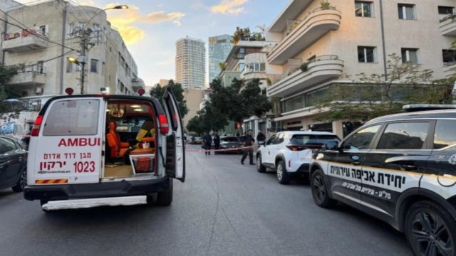 Τελ Αβίβ: Σοκάρει βίντεο από την επίθεση στο εμπορικό κέντρο – «Υπήρχε παντού χάος, τρέξαμε να σωθούμε»