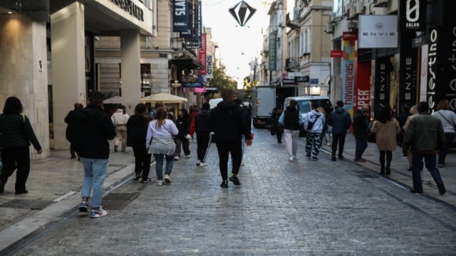 Πρεμιέρα για τις χειμερινές εκπτώσεις 2025: Πότε ξεκινούν – Μέχρι πότε θα διαρκέσουν