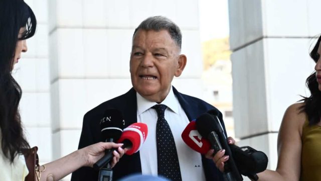 Υποβάλλει μηνύσεις κατά Ακρίτα, Κασσελάκη, Μπιμπίλα ο Αλέξης Κούγιας: «Δεν είμαι ομοφοβικός…»