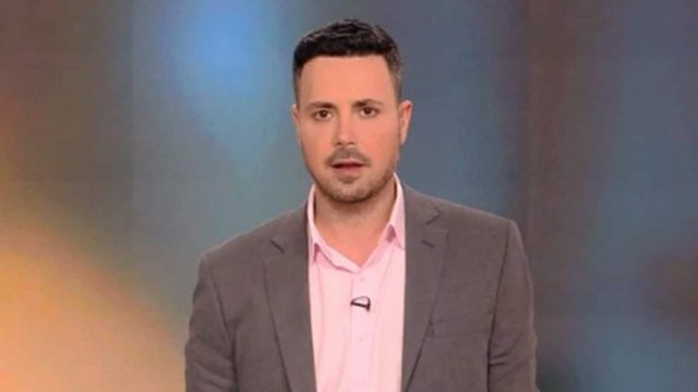 «Άι σαπέρα ρε, κούρασες, ξεφτιλισμένε»: Άγριο κράξιμο στον Πέτρο Κουσουλό και υπάρχει σοβαρός λόγος