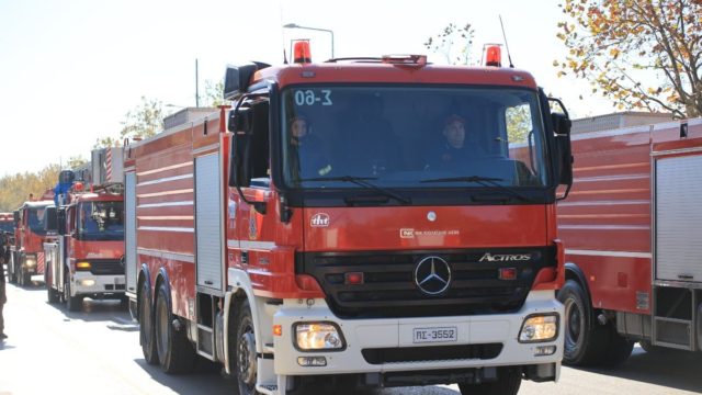 Φωτιά στον Ασπρόπυργο: Μεγάλη κινητοποίηση της Πυροσβεστικής