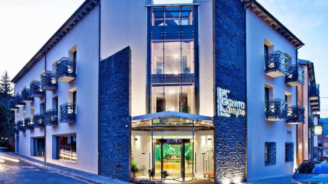 Καλάβρυτα: Το ιδανικό resort για να απολαύσετε τη μαγεία της ελληνικής φύσης