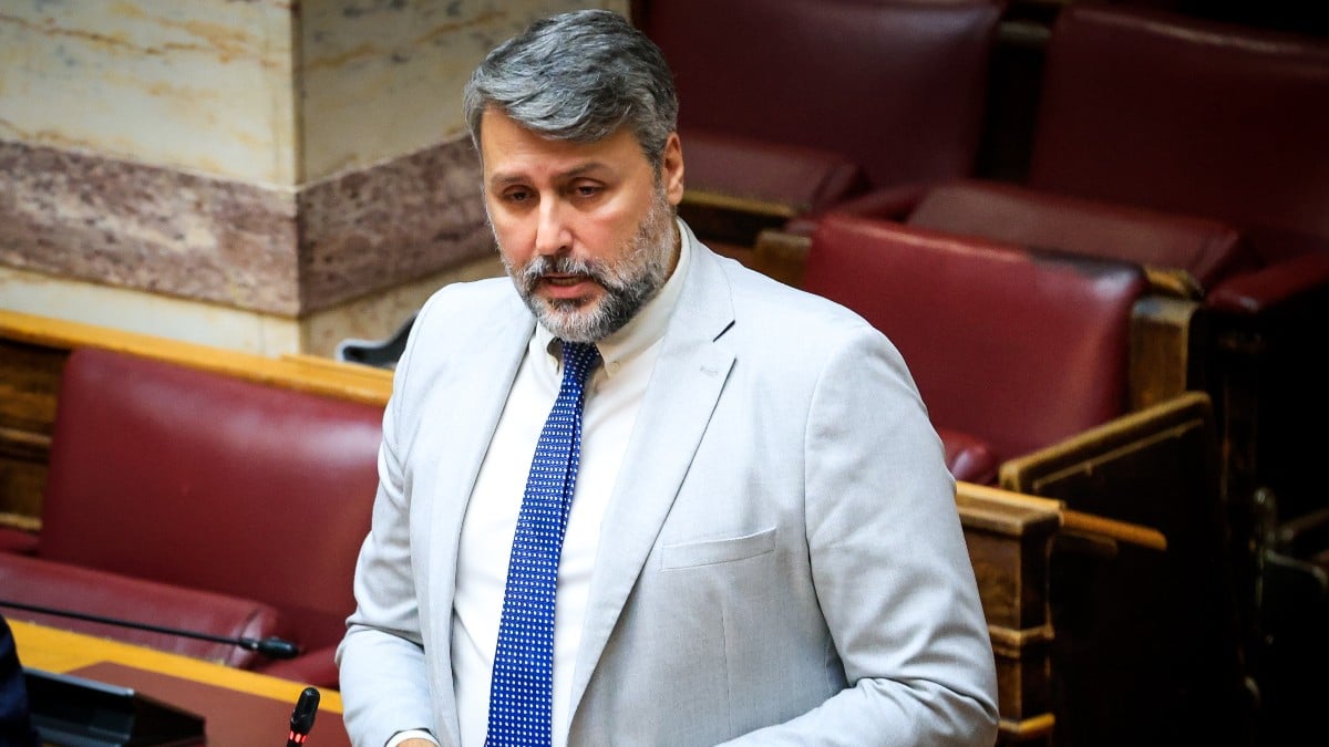 Έκρηξη στη Γλυφάδα: Στόχος των εμπρηστών ο Γιάννης Καλλιάνος και το κέντρο μελέτης του!