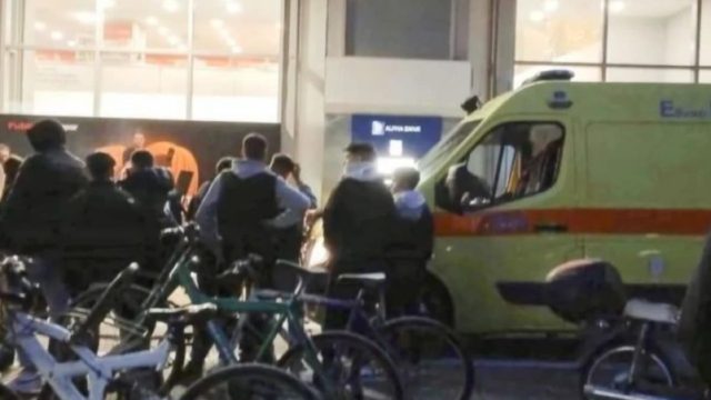 Λάρισα – Άγριο οπαδικό επεισόδιο: Βίαιη επίθεση σε 29χρονο – Διακομίσθηκε στο νοσοκομείο με σοβαρά τραύματα