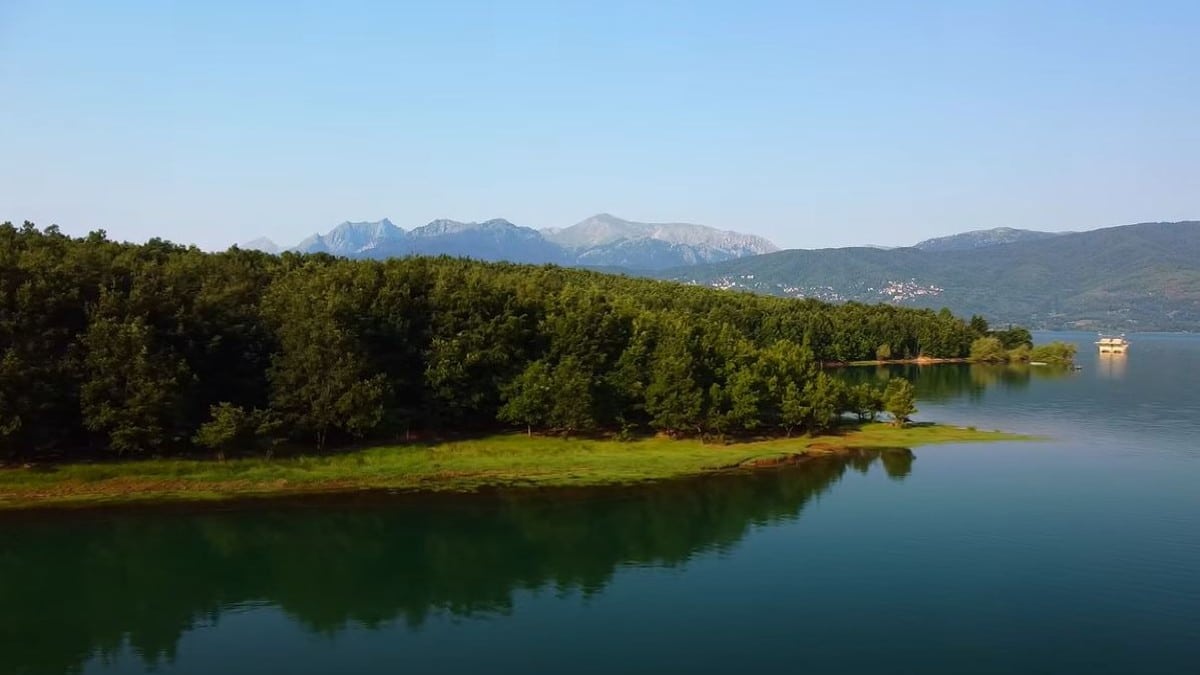 Λίμνη Πλαστήρα: Ο απόλυτος οδηγός για μια μαγευτική απόδραση στη φύση