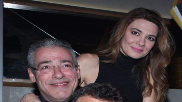 Σαν παλάτι: Αυτό είναι το εντυπωσιακό σπίτι του Νίκου Μάνεση και της Φαίης Μαυραγάνη