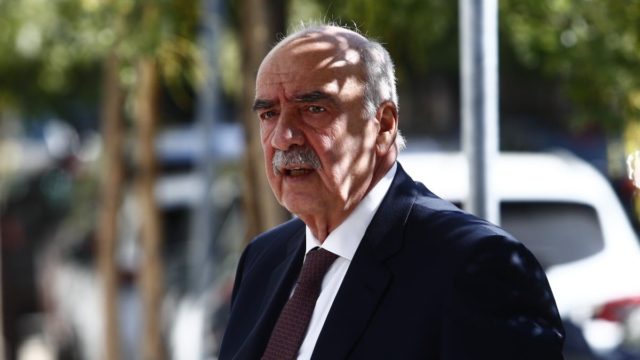 Σε «βαρύ» πένθος ο Βαγγέλης Μεϊμαράκης: Πέθανε και η δεύτερη αδελφή του