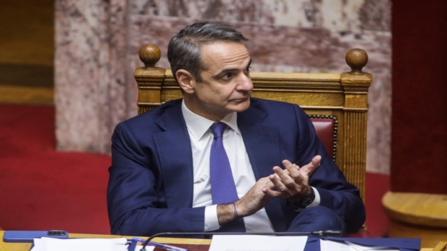 Κυριάκος Μητσοτάκης: Επισκέφθηκε τον «Ευαγγελισμό» για να ενημερωθεί για τον Αρχιεπίσκοπο Αλβανίας