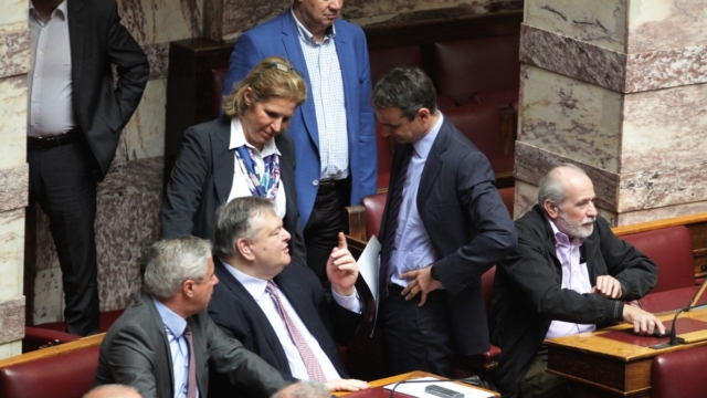 Αυτός είναι ο μισθός του Προέδρου της Δημοκρατίας: Οι τρεις επικρατέστεροι και ο «παράγοντας Χ»