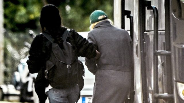 Κύκλωμα προστασίας σε  οίκους ανοχής: Ελεύθεροι 6 κατηγορούμενοι –  «Άμα η Λουί Βιτόν δεν έχει χαραγμένα τα αρχικά της δεν μπορεί»