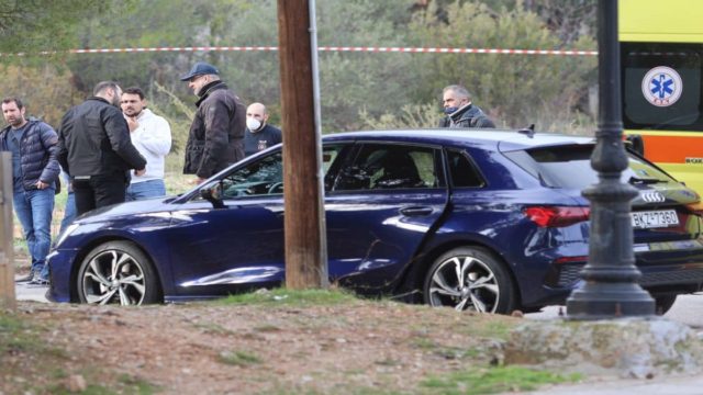 Θρίλερ στην Αγία Βαρβάρα: Πυροβολισμένοι στη μέση του δρόμου με έναν τραυματία