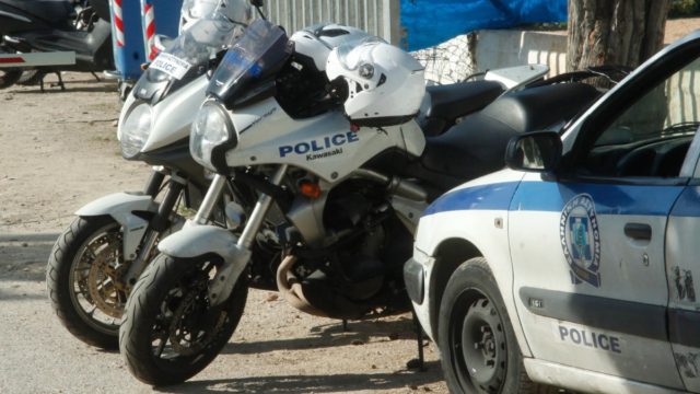 Θεσσαλονίκη: Συνέλαβαν τέσσερις ανήλικες για τον ξυλοδαρμό μιας 16χρονης – Βιντεοσκοπούσαν την επίθεση