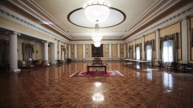 Ποιος έχει δικαίωμα να κυρήξει πόλεμο, να απονέμει χάρη και να «σώσει» καταδικασθέντες Υπουργούς; – Ο Πρόεδρος της Δημοκρατίας
