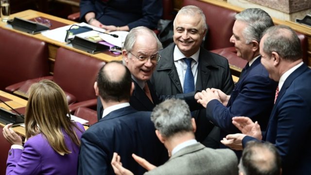 Μία εκλογή Προέδρου Δημοκρατίας, πολλά τα μπερδέματα – Σήμερα (25/1) η πρώτη ψηφοφορία με προδιαγεγραμμένο αποτέλεσμα