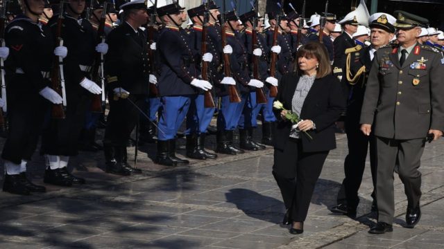 Αικ. Σακελλαροπούλου για Σημίτη: Yπερασπίστηκε με πάθος και λογική τη Δημοκρατία και τις Αρχές της