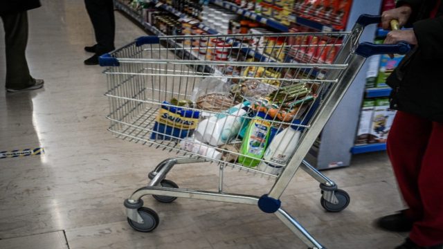 Τιμές τροφίμων: Αυτή είναι η πορεία τους το τελευταίο 8μηνο – Τι αναμένεται