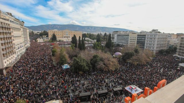«Παγώνουν» οι αποκαλύψεις για τα Τέμπη: «Κλειδί» το περιεχόμενο των πρώτων τριών βαγονιών της εμπορικής αμαξοστοιχίας