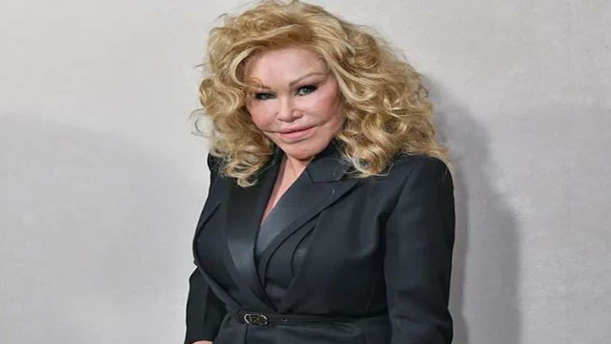 Πέθανε η διάσημη «Catwoman»