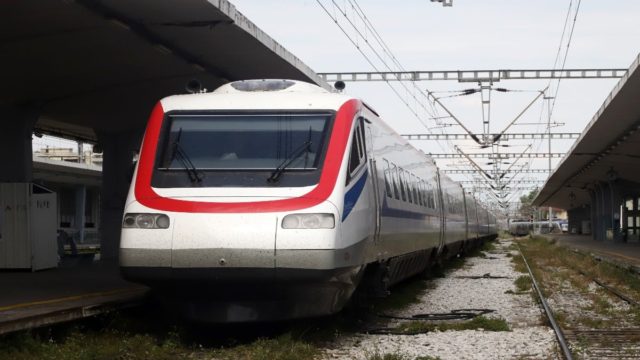 ΤΡΑΙΝΟΣΕ: Τετράωρη στάση εργασίας σήμερα (9/1) – Πως θα πραγματοποιηθούν οι μεταφορές