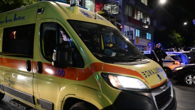Τραγωδία στην Αγία Παρασκευή: Μοτοσικλέτα παρέσυρε και σκότωσε πεζό και τον σκύλο του