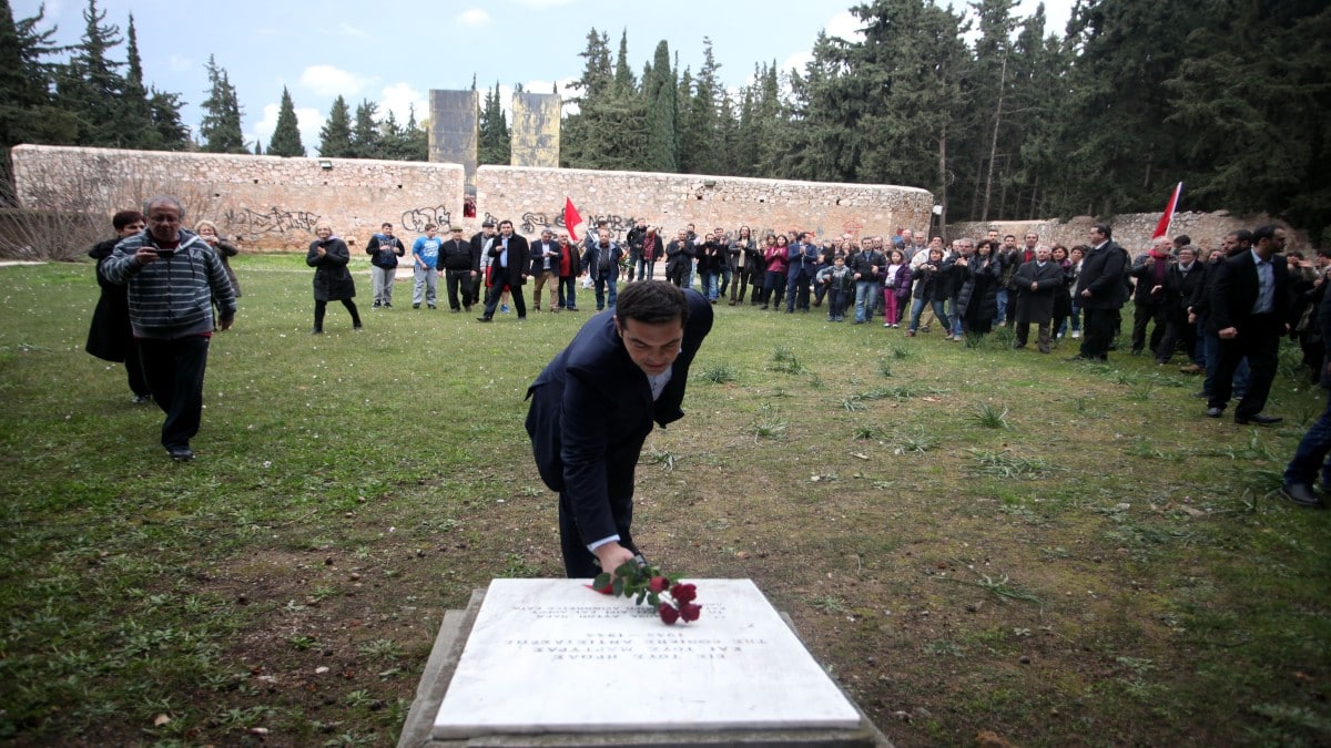 Τσίπρας: 10 χρόνια πριν (26/01) έγινε ο πρώτος Έλληνας Πρωθυπουργός που έδωσε πολιτικό και όχι θρησκευτικό όρκο