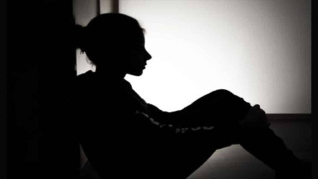 Σύμη: Σοκάρουν οι συνομιλίες της 13χρονης με τον 15χρονο – «Σκότωσέ την, να πάει στον διάολο»