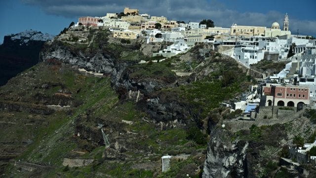Σε ύφεση η σεισμικότητα μεταξύ Σαντορίνης και Αμοργού – Πάνω από 22.600 δονήσεις από τις 26 Ιανουαρίου