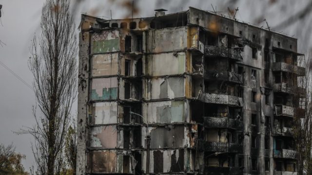 3 χρόνια πόλεμος: Σαν σήμερα ξεκινά η ρωσική εισβολή στην Ουκρανία
