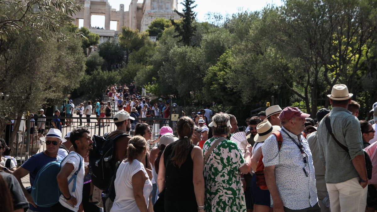 Τουρισμός για όλους: Όσα πρέπει να ξέρετε για το πρόγραμμα – Τα ποσά και οι δικαιούχοι