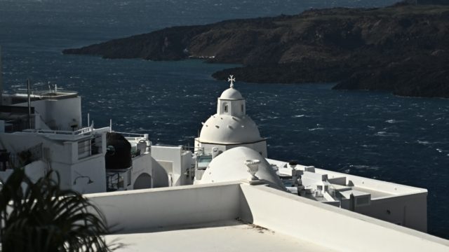 Από σεισμούς «ξύπνησαν» πάλι στη Σαντορίνη – Η εκτίμηση Λέκκα για το ηφαίστειο και το ρήγμα της Ανύδρου