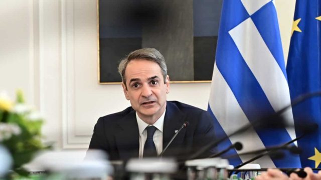 Μητσοτάκης για Τέμπη: «Είμαστε εδώ για να ενώνουμε τους Έλληνες που θα διαδηλώσουν – Κάποιοι θέλουν να κάνουν τον πόνο, εθνικό διχασμό»