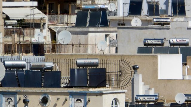 Αλλάζω Σύστημα Θέρμανσης και Θερμοσίφωνα: Πώς κάνετε αίτηση, πότε λήγει η προθεσμία και τα ποσοστά επιχορήγησης