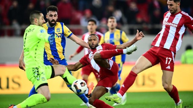 Ολυμπιακός – Αστέρας AKTOR 1-1: Οι Πειραιώτες τα βρήκαν «σκούρα» μπροστά στους ανθεκτικούς Αρκάδες