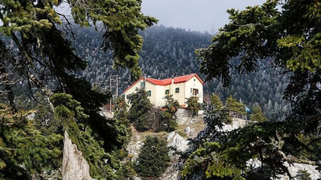 Καιρός σήμερα (10/02): Βαρυχειμωνία με φουλ κρύο και χιόνια! Αρνιακός και Μαρουσάκης προειδοποιούν
